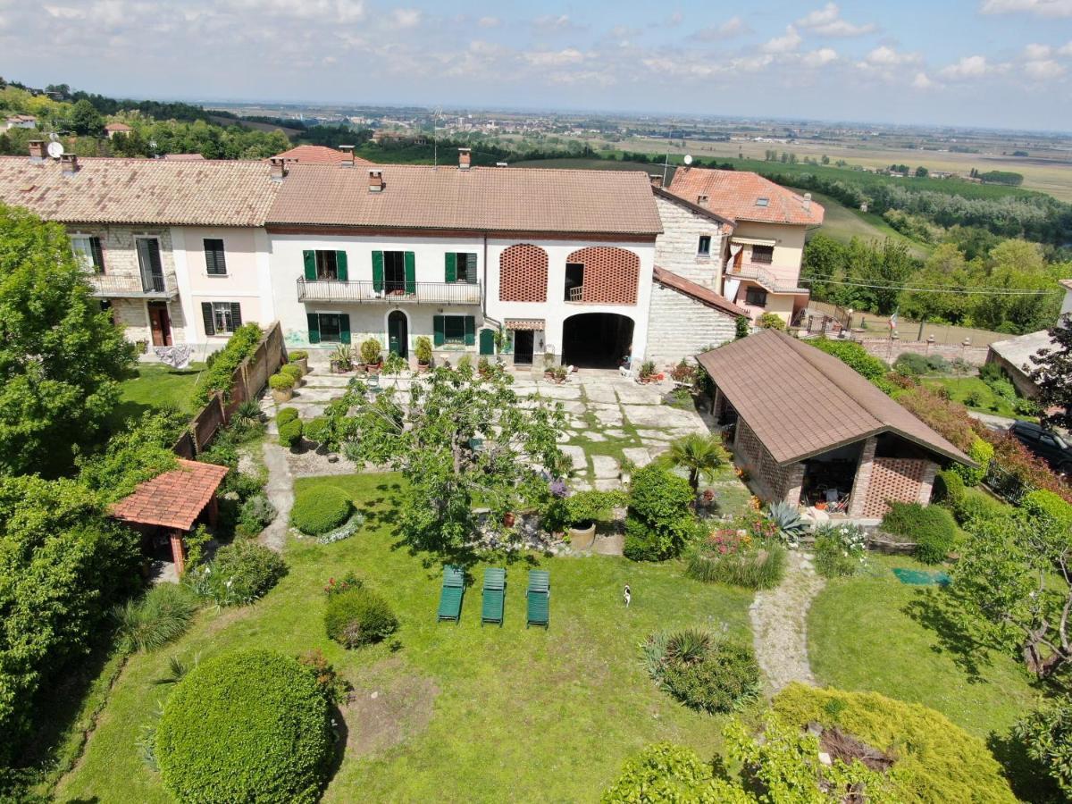 B&B Il Casale Di Andrea & Simona Camino Exteriör bild